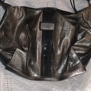 Simply Wang Vera Wang pocket book